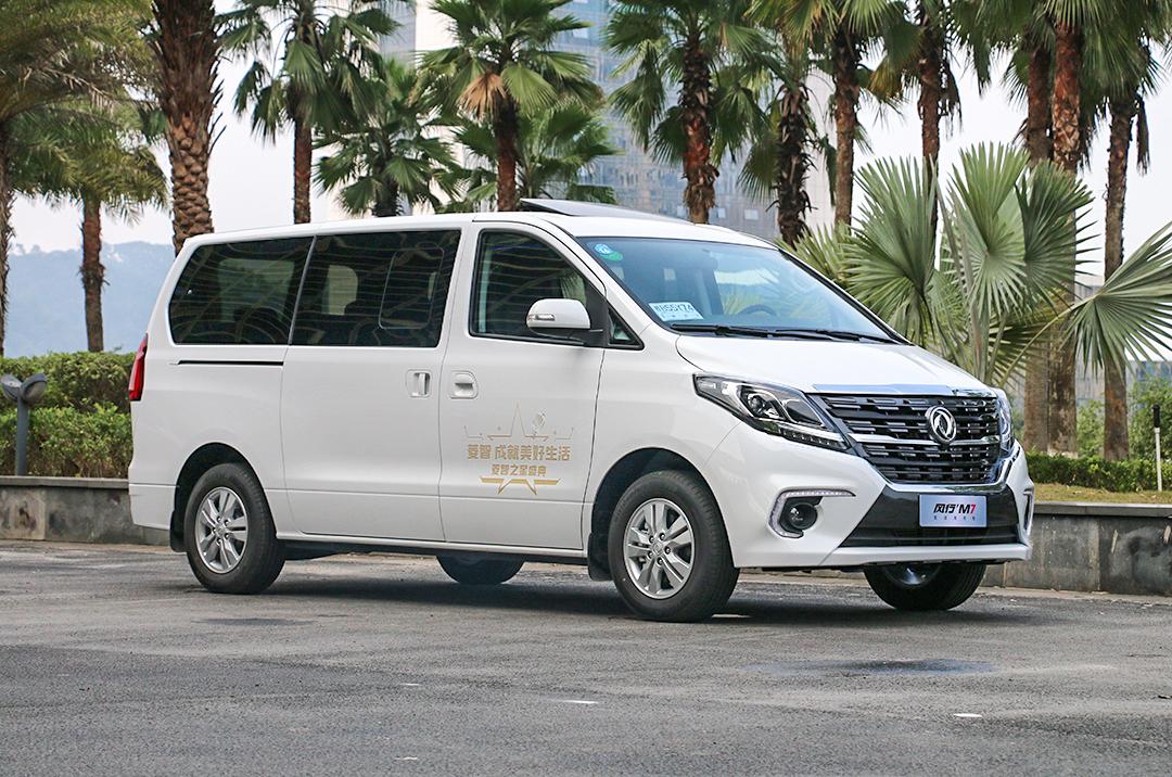 换装18t配备航空级座椅近5米2的大车还挺舒服