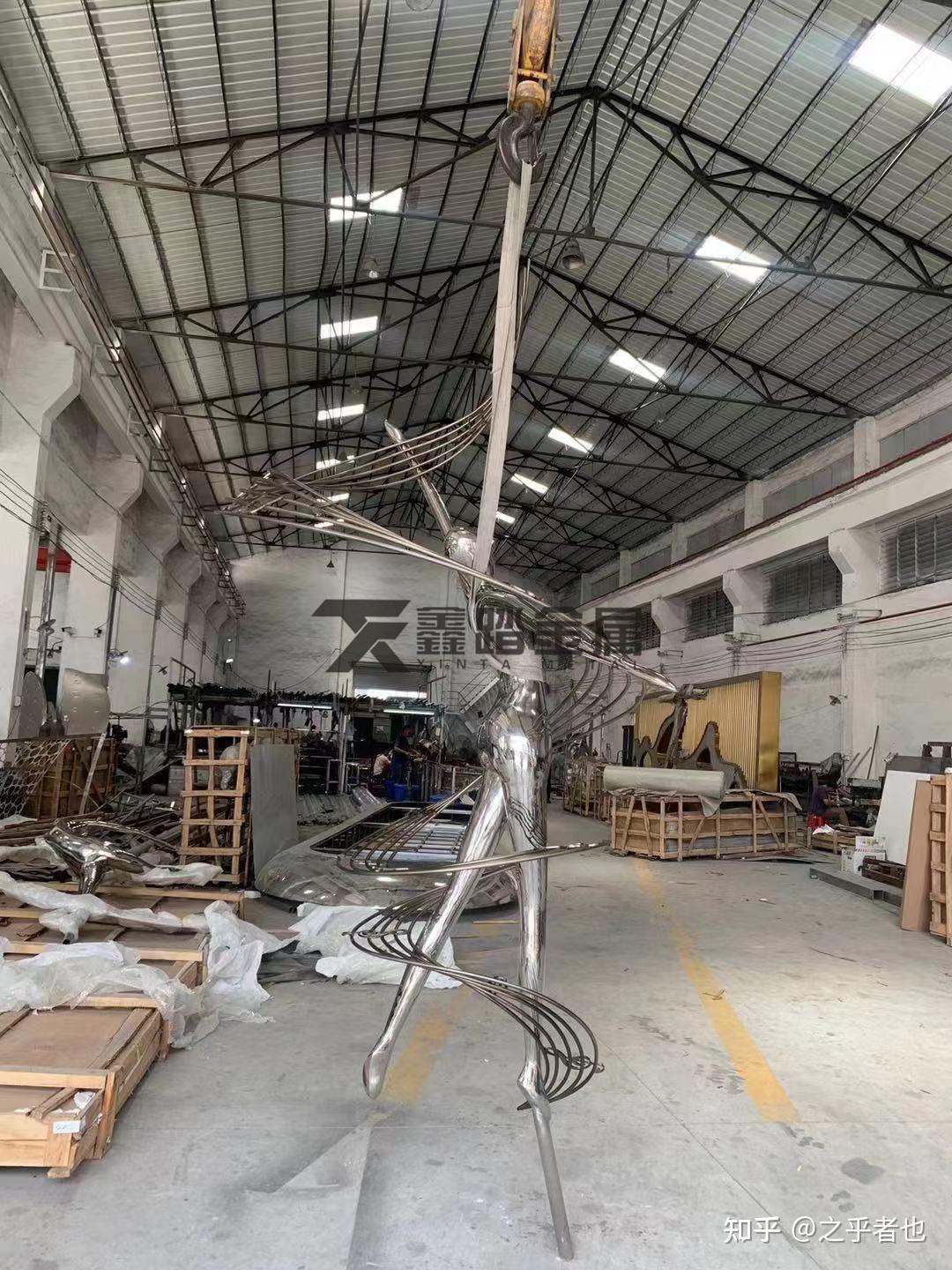 镜面不锈钢人物雕塑仿真芭蕾舞者雕塑记忆深刻