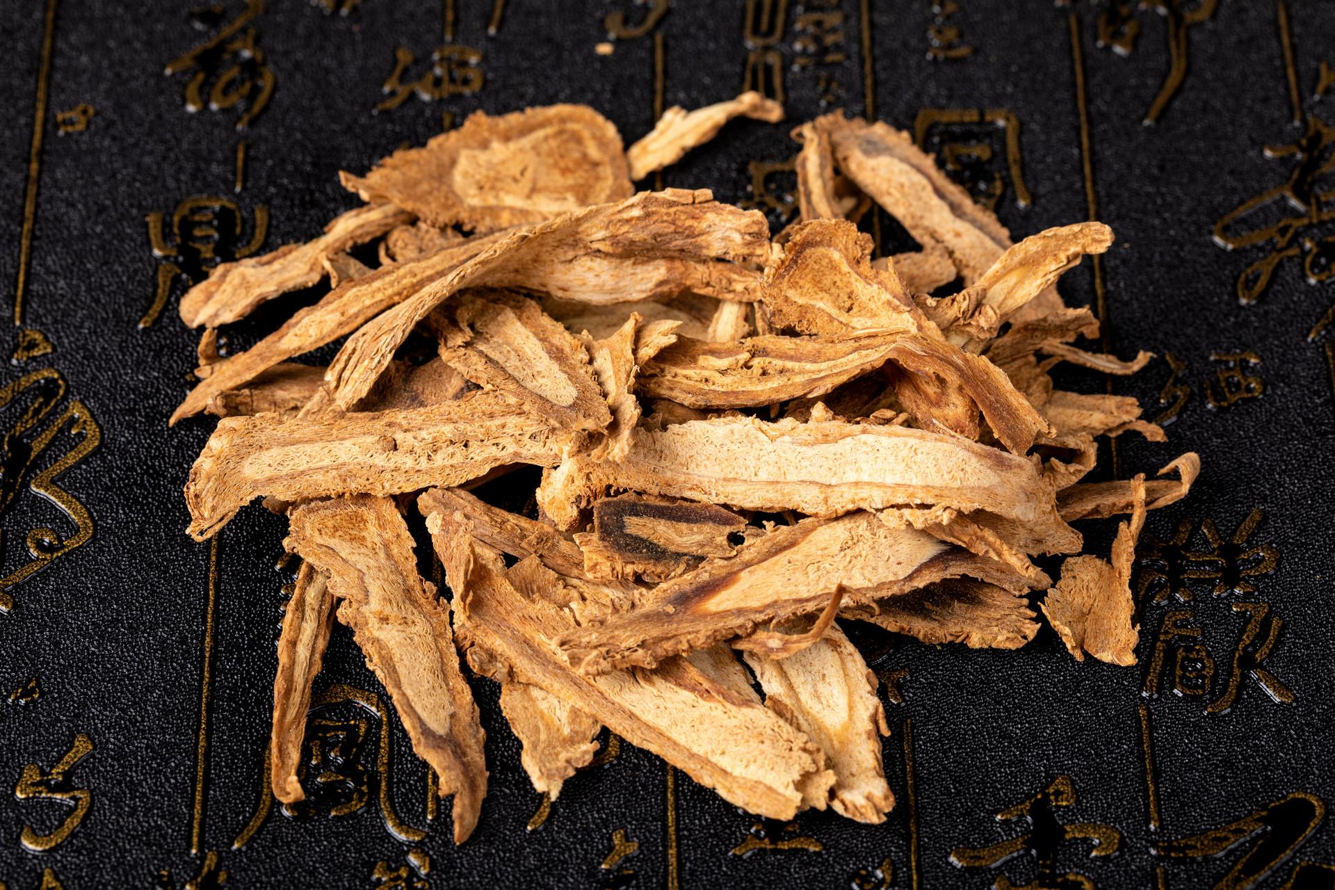 龙骨是什么药材，有哪些功效呢？ - 知乎