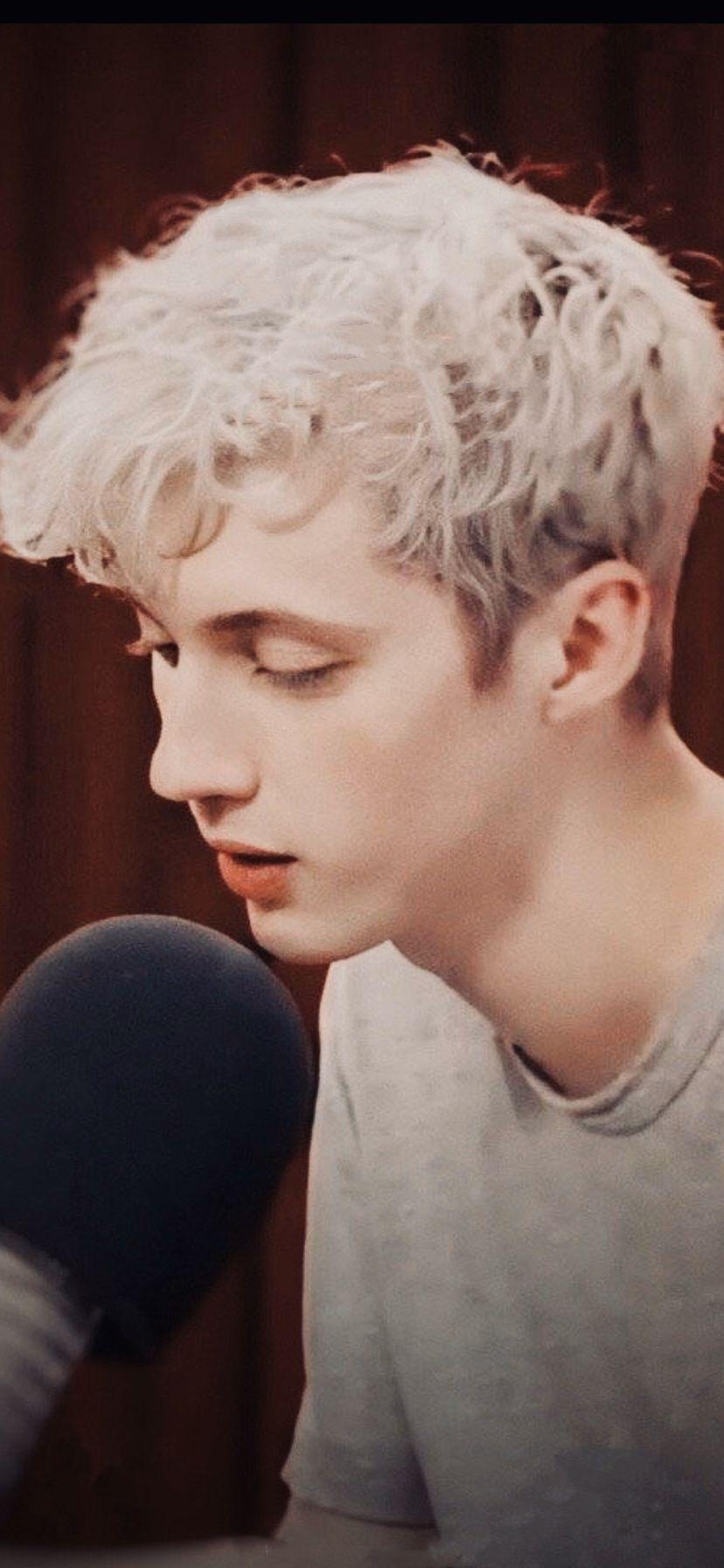 戳爷有哪些适合当头像的照片