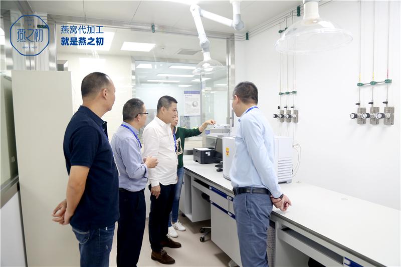 漫漫科研创新路 不为繁华易初心——燕之初董事长李永忠