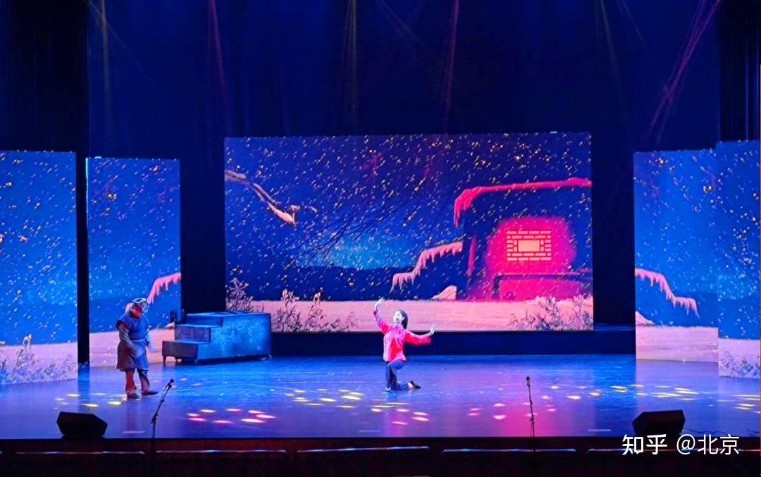 黄岩老电影情景剧演绎党的光辉历程庆祝建党百年