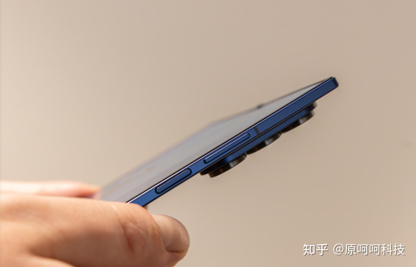 实测 7 天后|三星 Galaxy Z Fold 7 深度体验:优点很突出,短板也明显