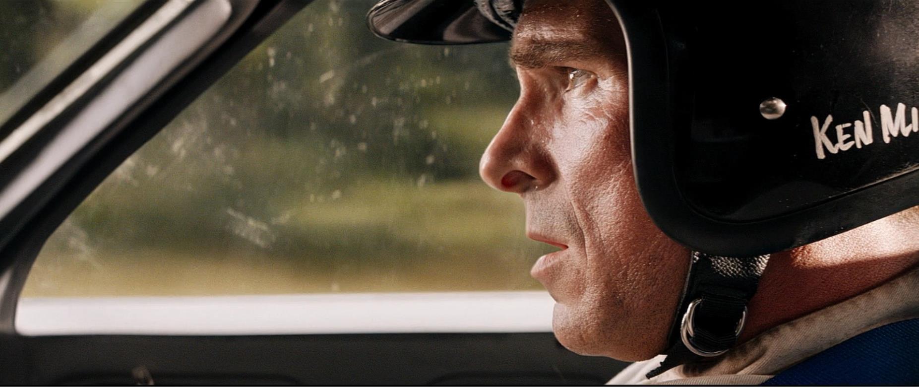 《极速车王》改编自真实故事,设计师卡罗尔·谢尔比带领车手肯