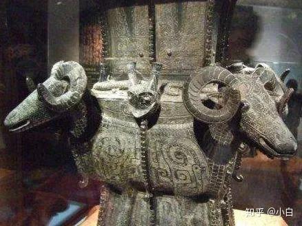 【花入】中国青銅器　四羊方尊 文化| 中国古代青铜器——四羊方尊- 知乎