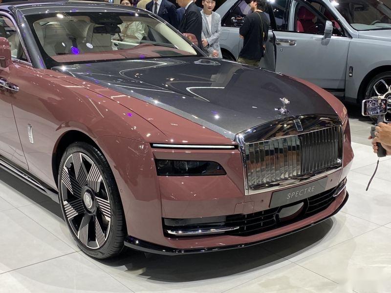 2023上海车展劳斯莱斯闪灵中国首发