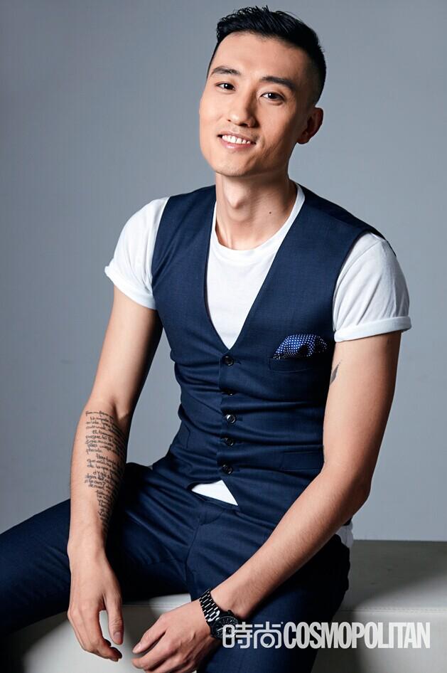 姓名:alan(王喜明)年龄:24岁职业:房地产星座:巨蟹座喜欢女生类型