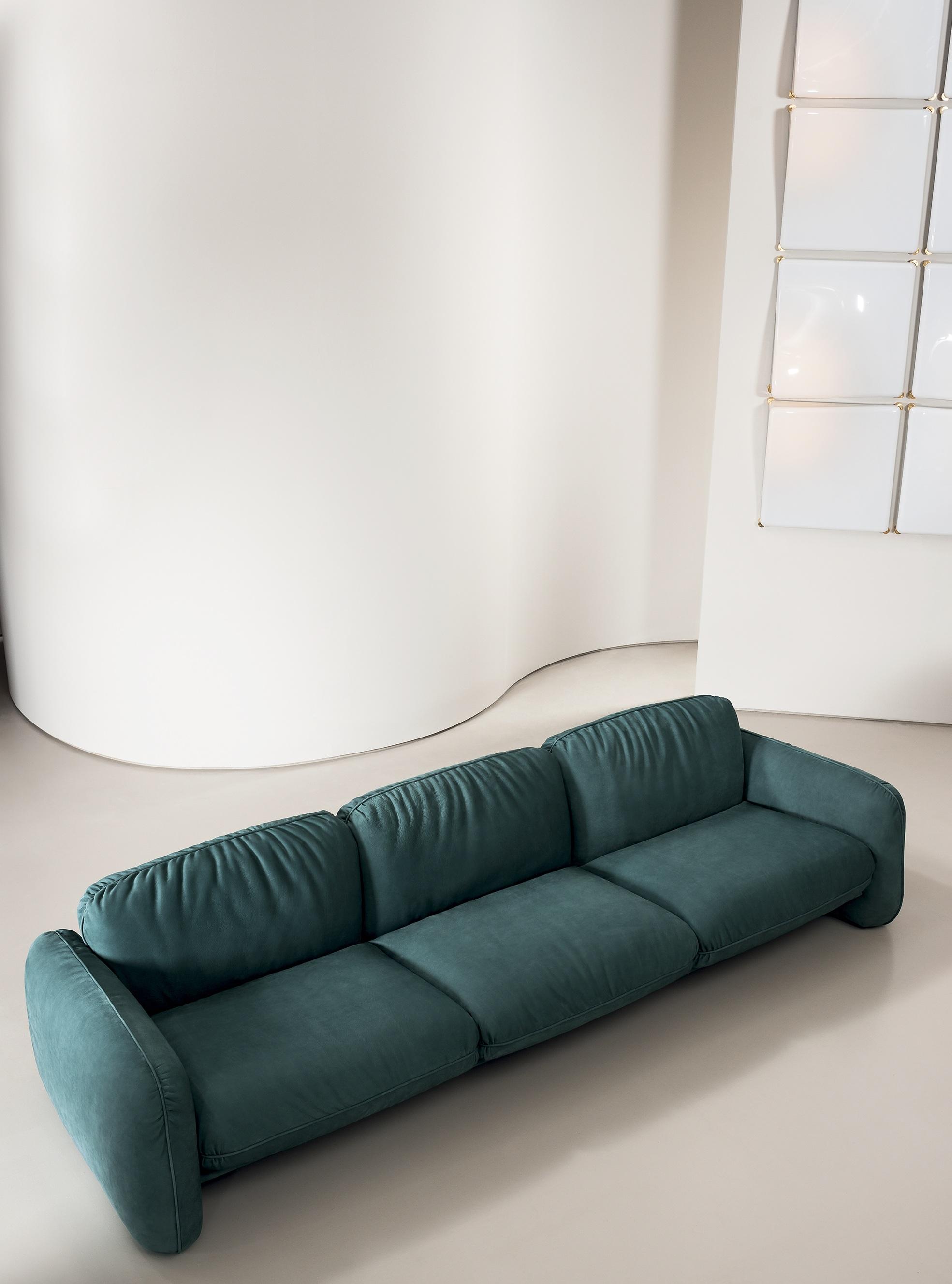 七八十年代复古风崛起软垫家具霸气回归