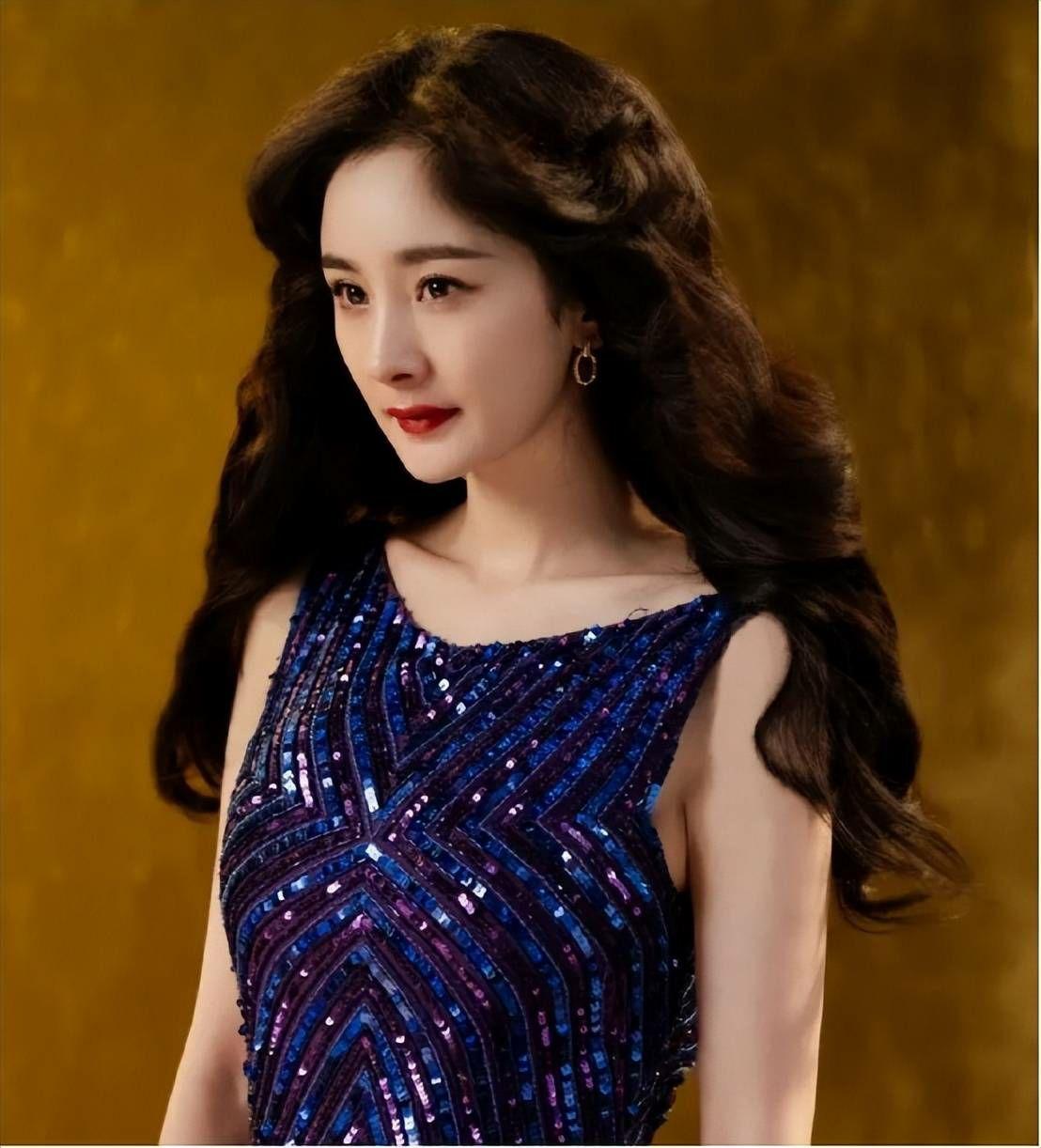 杨幂有过哪些出圈的造型?