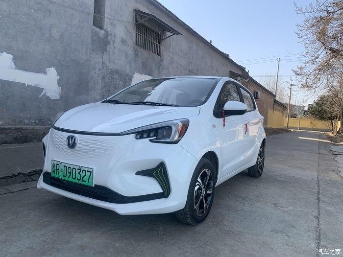 奔奔estar提车两周心得感受,很幸运与你相遇