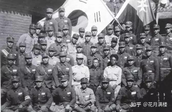 重庆嘉陵宾馆举行隆重典礼,向中外记者发布韩国光复军总司令部成立的