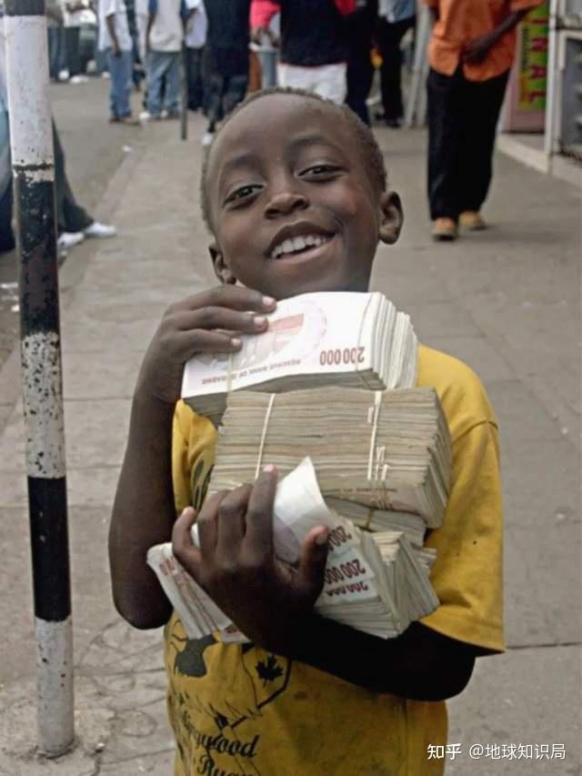 暴跌99.95%,这个国家再次刷新记录 | 地球知识局