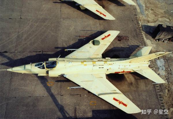 空军唯一的强击机,60年前诞生的强-5,为何在歼-20量产后才退役? - 知乎
