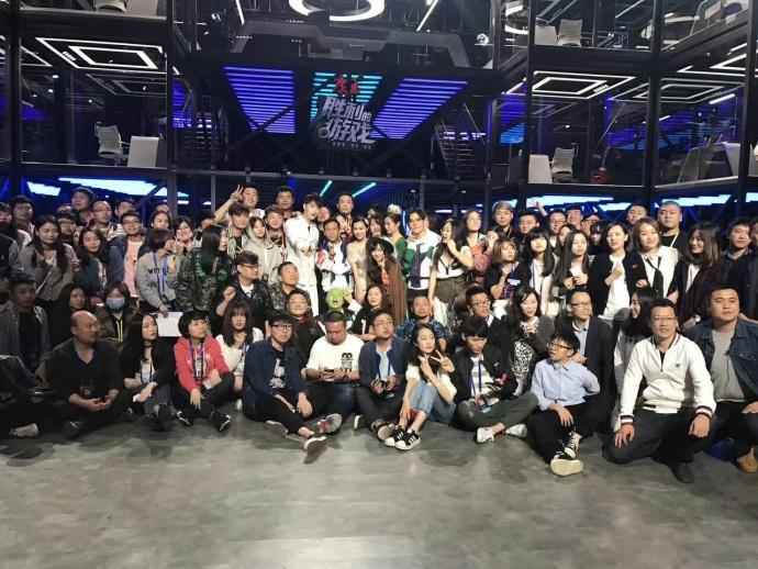 胜利的游戏第一季结束了,让我们一起谈谈朵朵