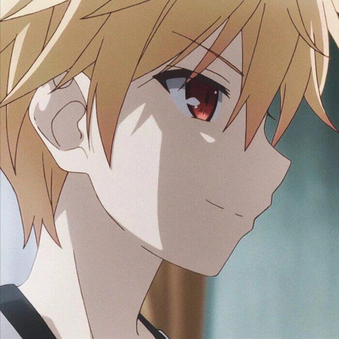 一个单身男生该用什么头像