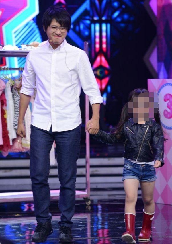 知乎上见过韩寒本人的朋友,目测韩寒的真实身高是多少? - 知乎