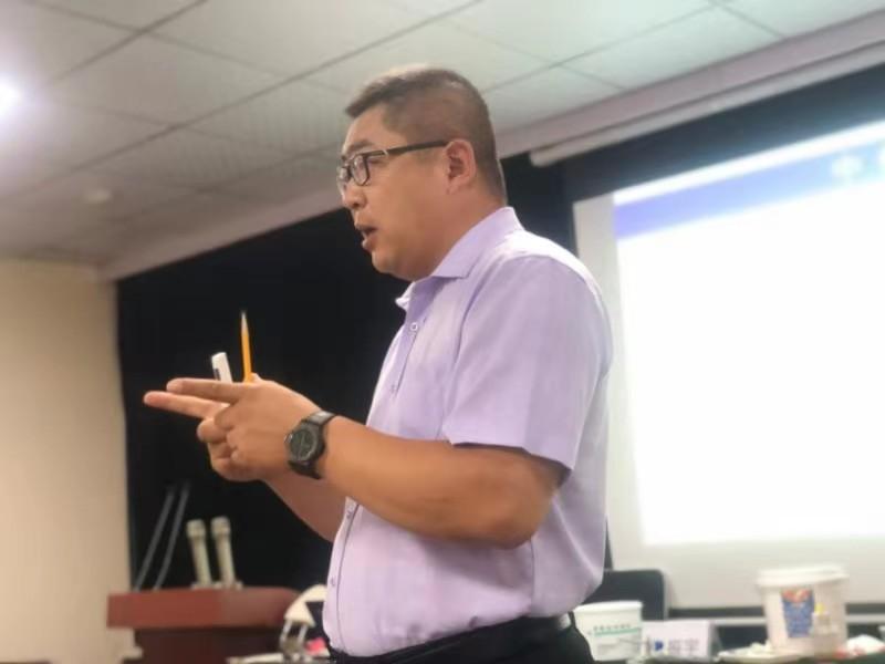 张振宇功能性吸附义齿