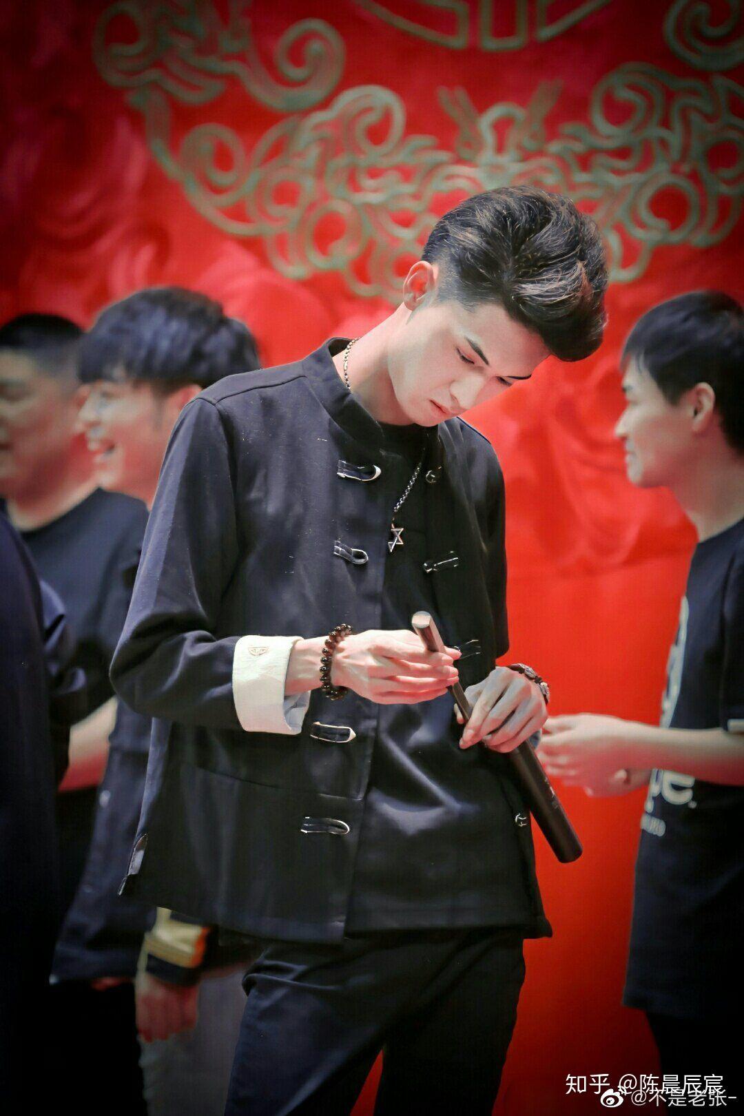 有姐妹给我分享一波德云社角儿们的绝美图片的吗四百多个lym都