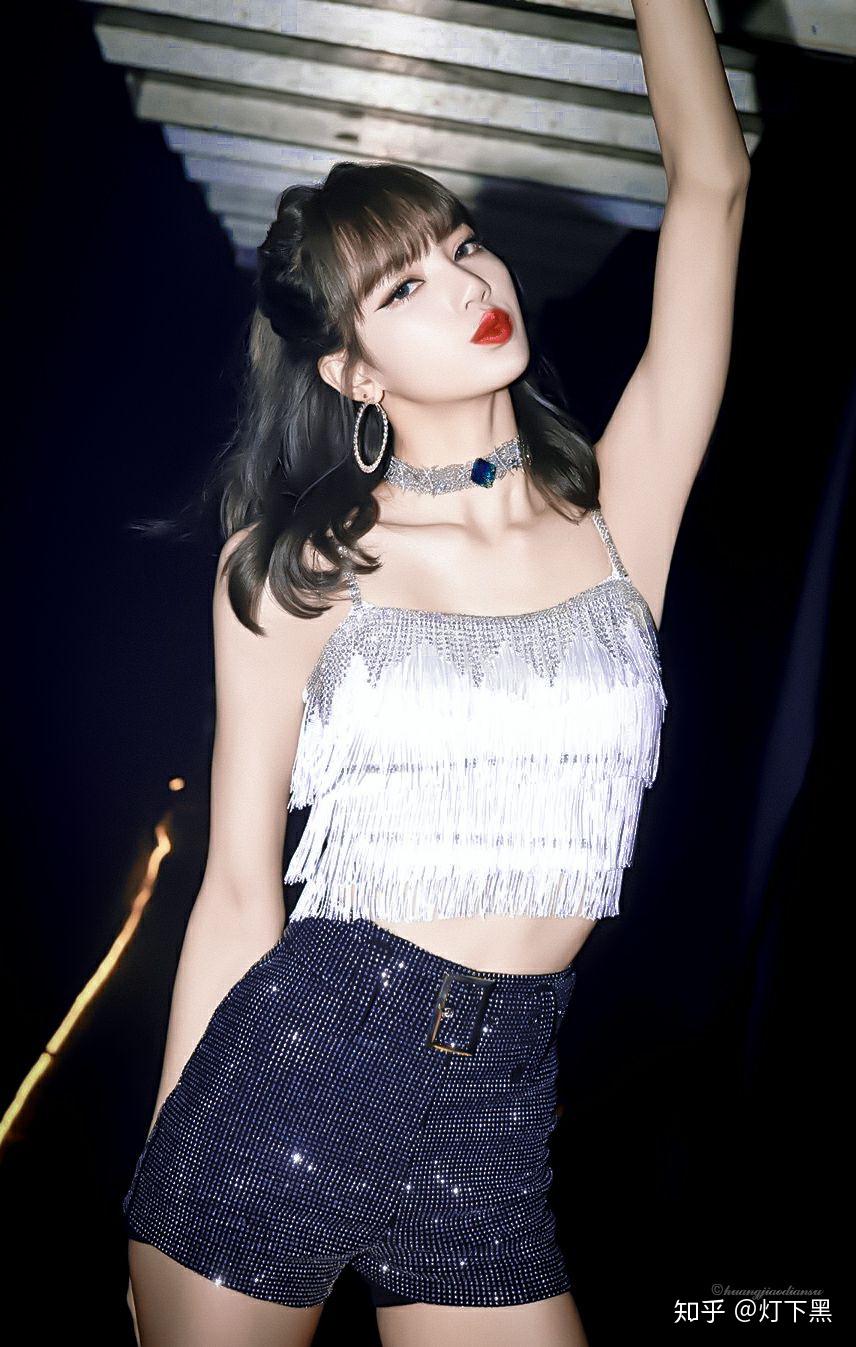 blackpink的lisa的身材在女团中是什么水平? - 知乎