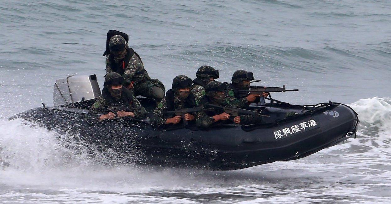 汉光演习预演台军意外落水恐造成伤亡