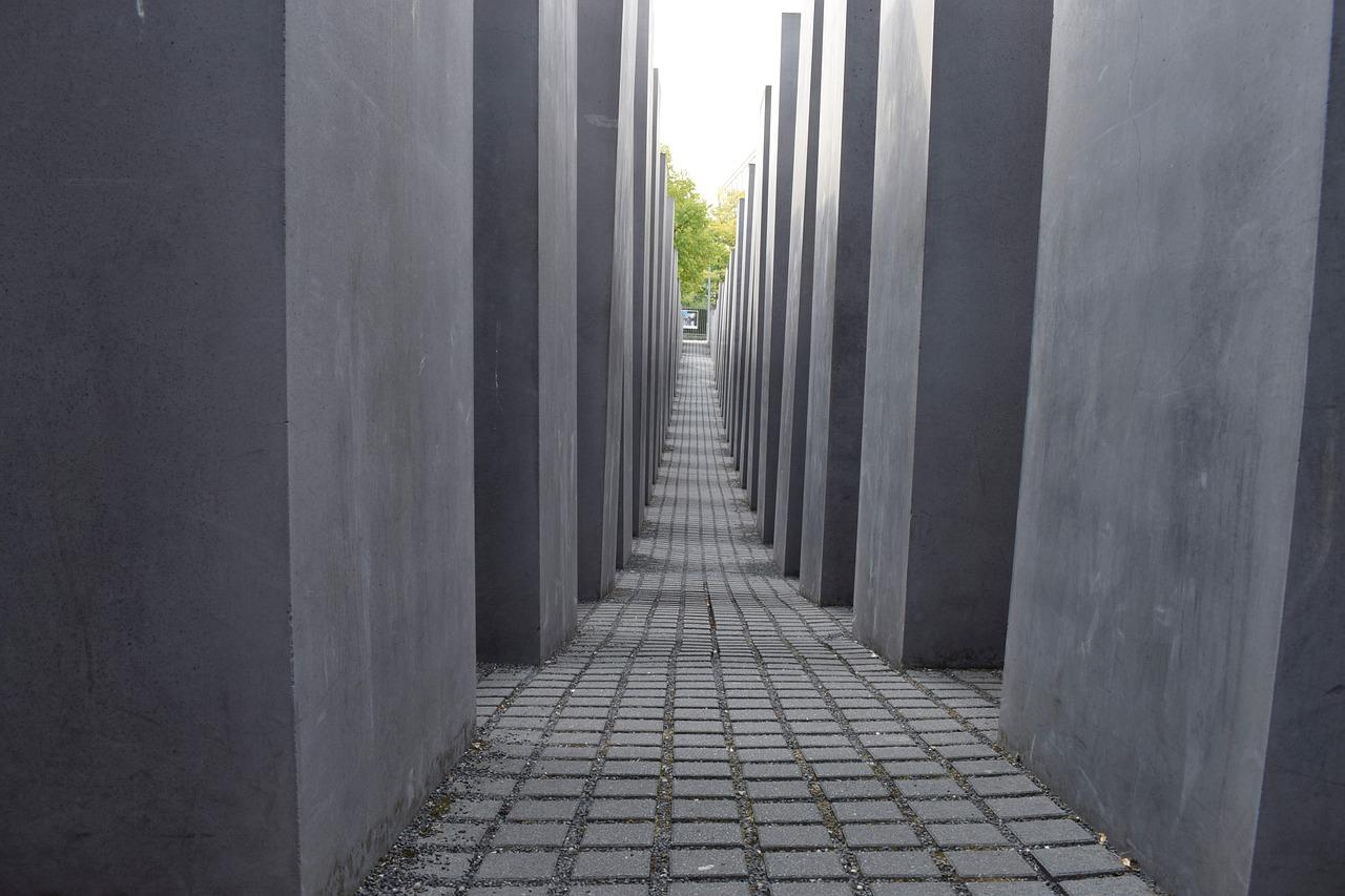 浅灰色木地板怎么搭配