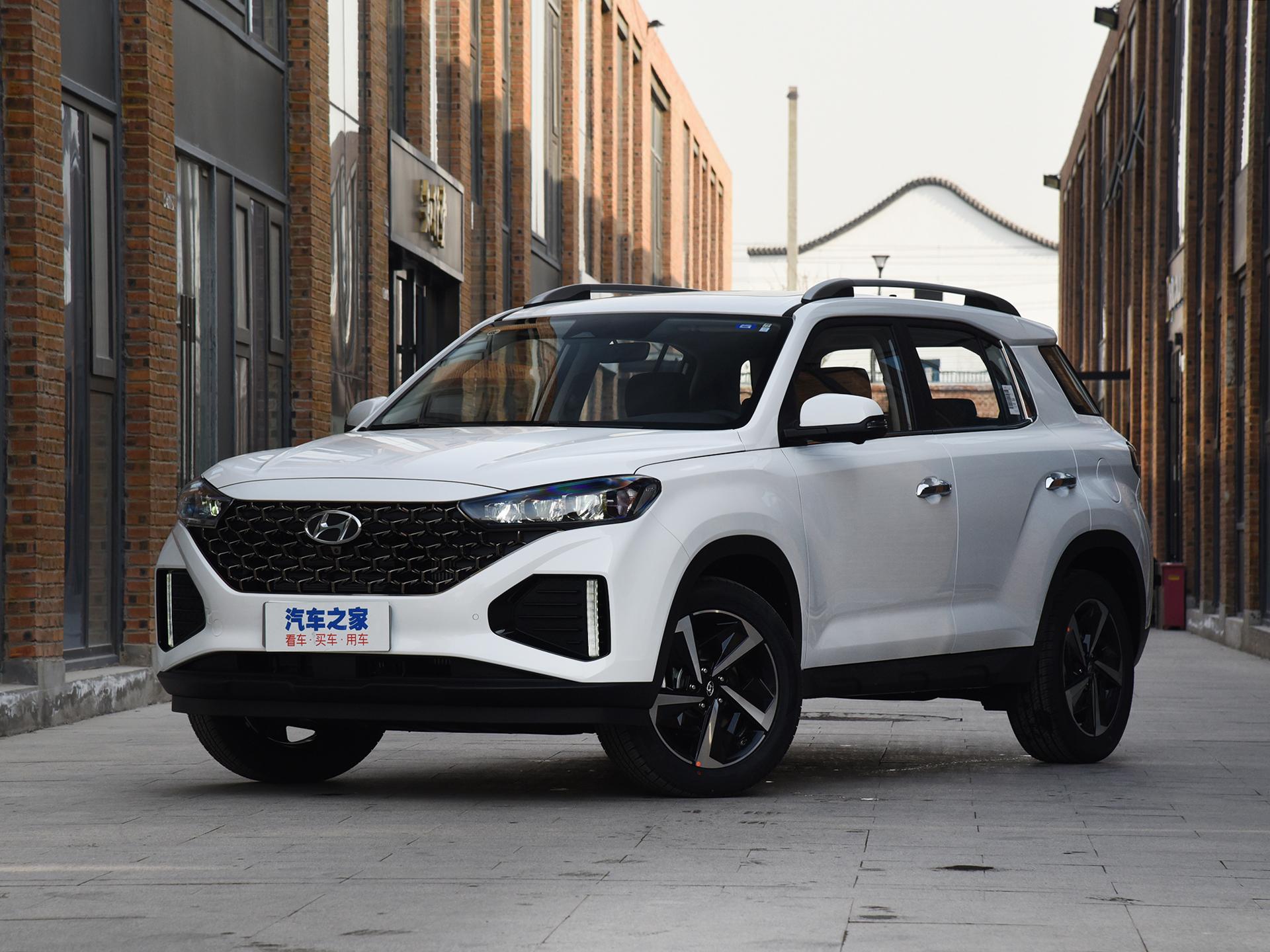 现代ix35定位紧凑级suv,最新款于2020年8月份上市,共有8款不同车型