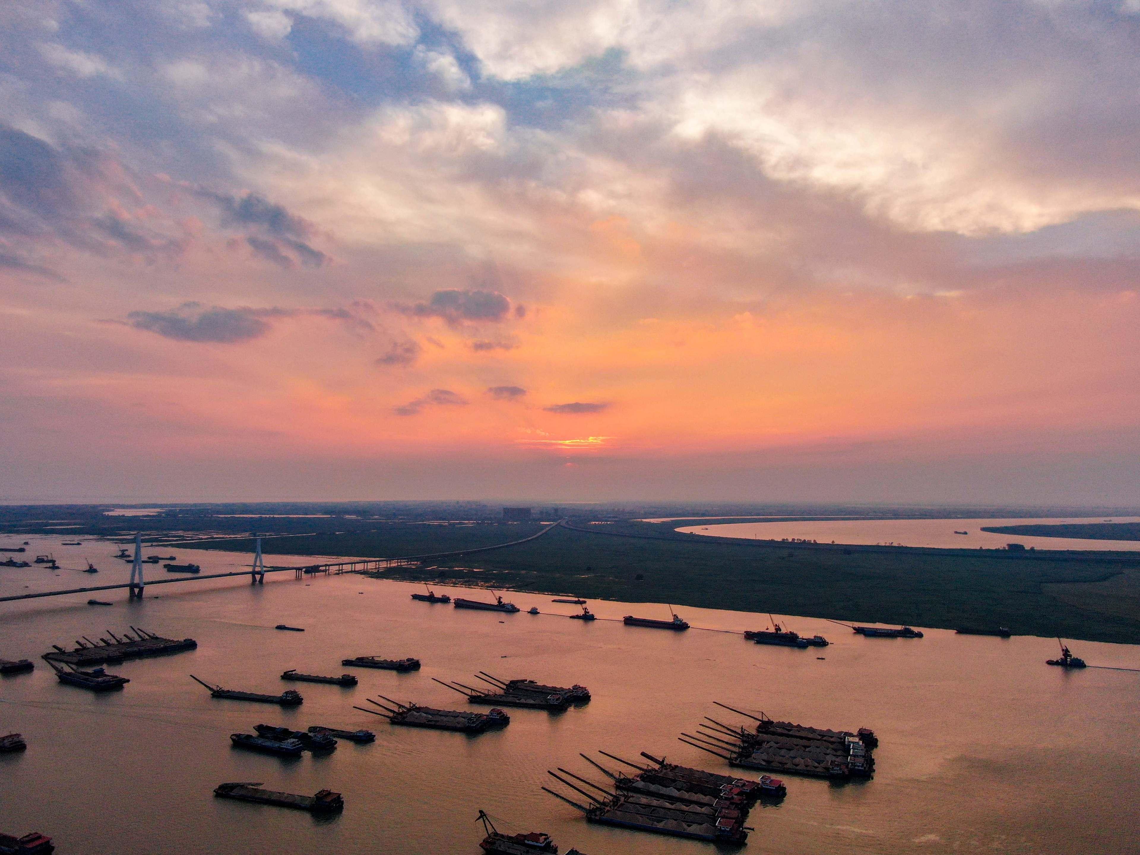 「变枯」是洞庭湖的总体趋势,洞庭湖为何近几年变得「喜怒无常」?