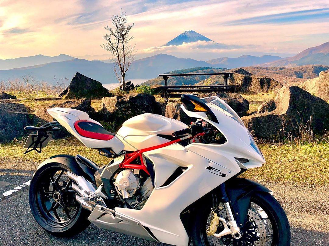 年六种最快的600cc摩托车 冲击中量级 谁才是新晋王 知乎