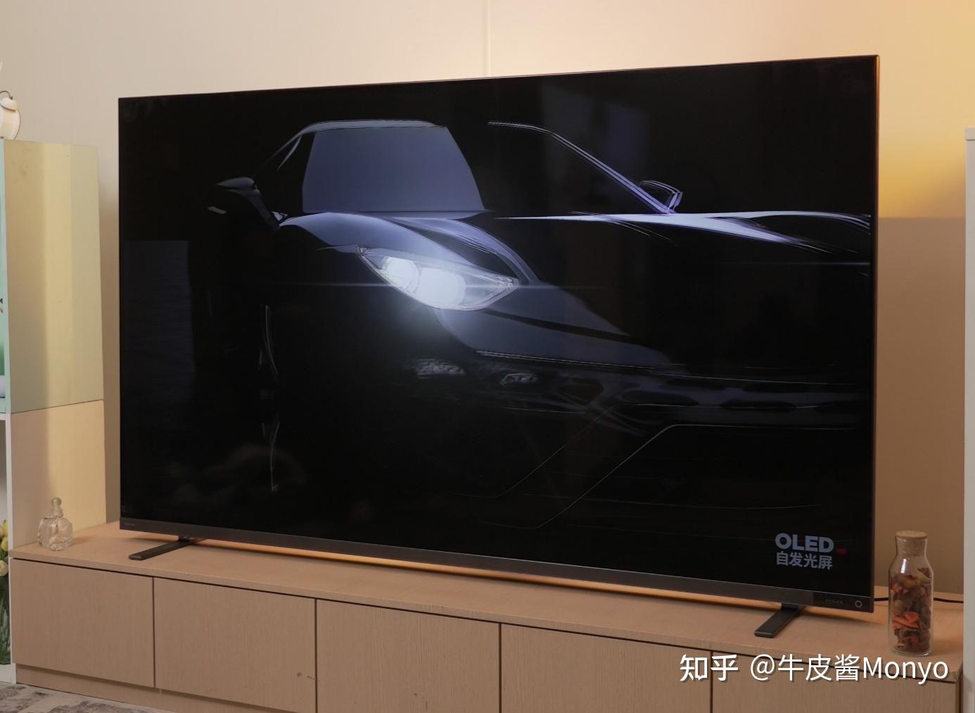 東芝電視z750搭載的晶透亮彩屏pro,打破了傳統的va屏與ips屏的桎梏