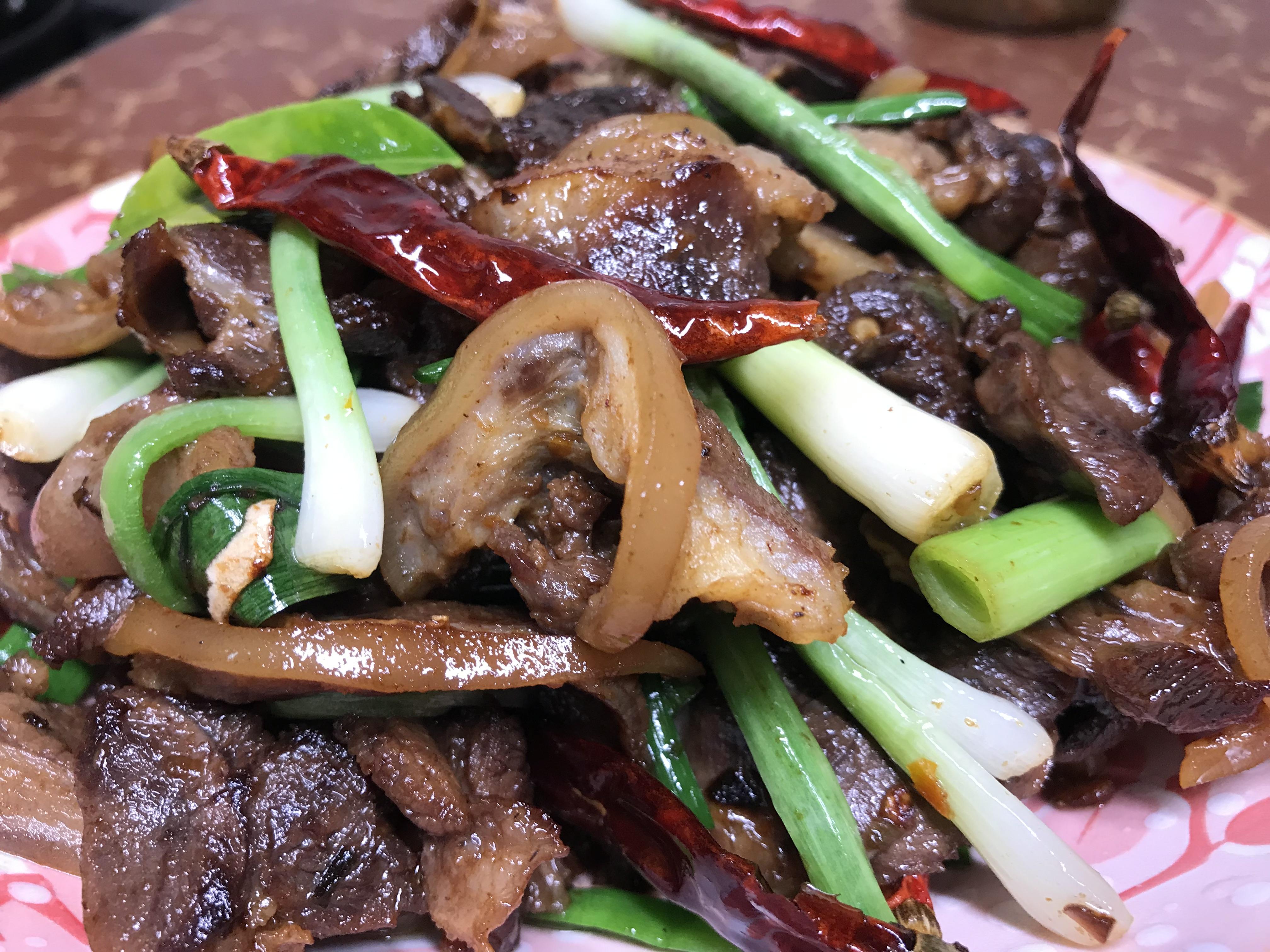 都说狗肉有营养,但是不吃狗肉喝狗肉汤会得到其营养么?
