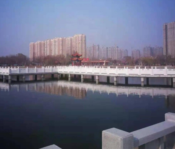 菏泽景点推荐万福公园低音号导游