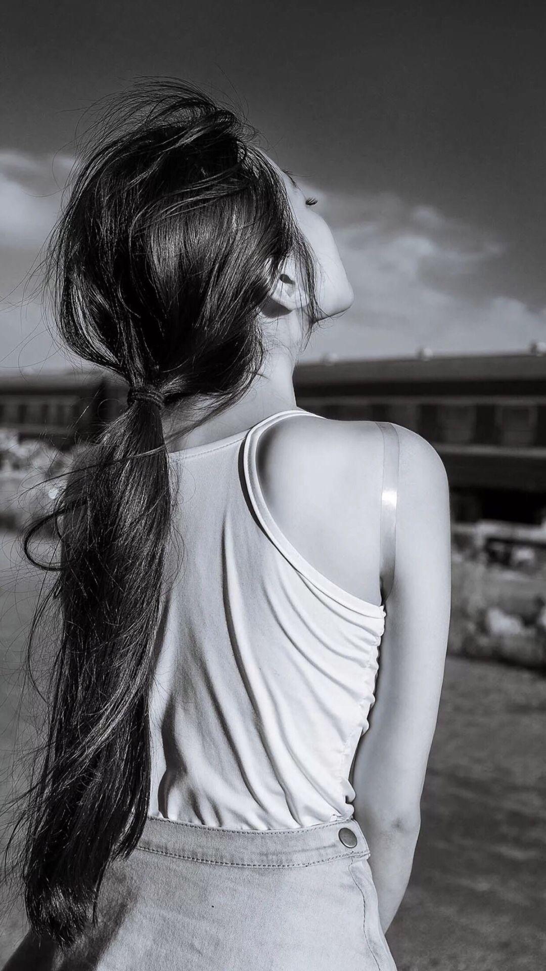 有没有那种性冷淡风又有点a的壁纸或者女生头像? - 知乎