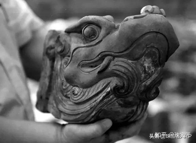 故宫屋顶上有怪兽？领头的骑凤仙人又是何人？探秘屹立百年的五脊六兽 - 知乎