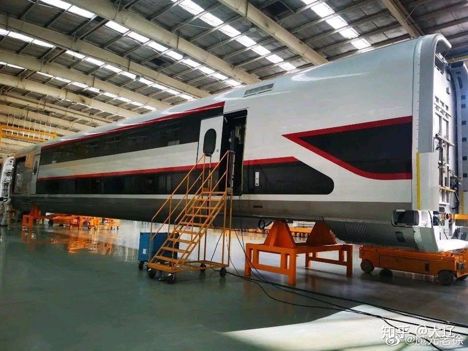 如何评价双层动车组cr400af-s? - 知乎