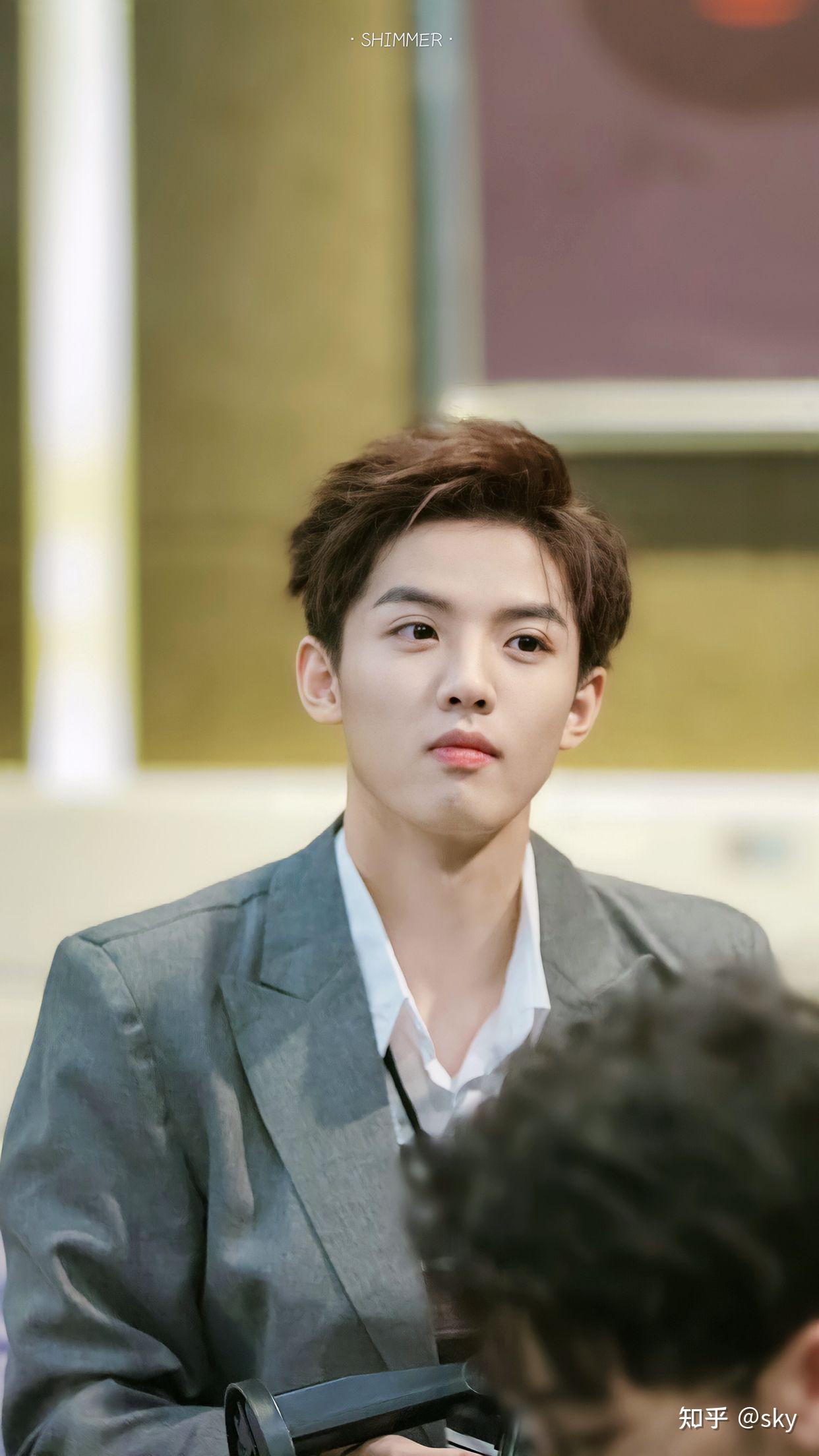 有哪些不火但很帅的男明星啊?