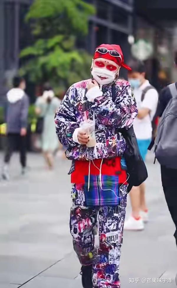 成都太古里的"潮人"们真的很潮吗? - 知乎