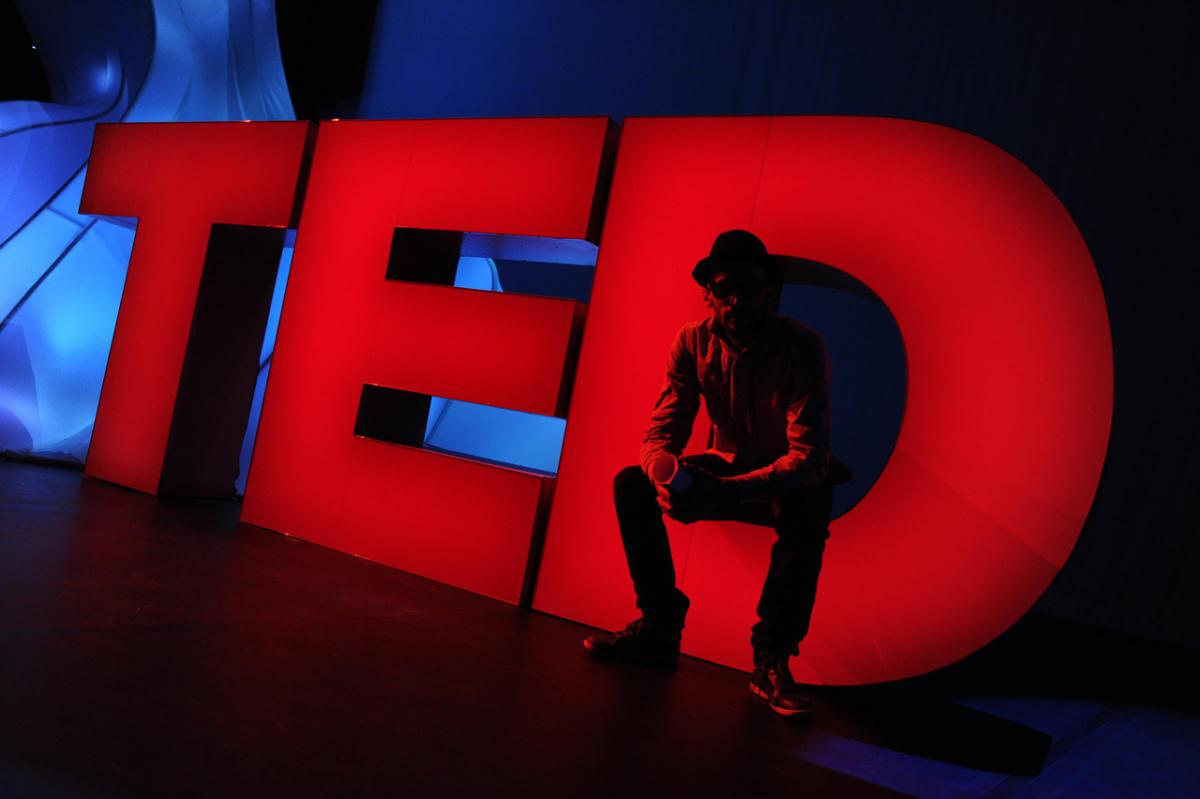7个被TED最受欢迎演讲者使用的讲故事技巧 - 知乎