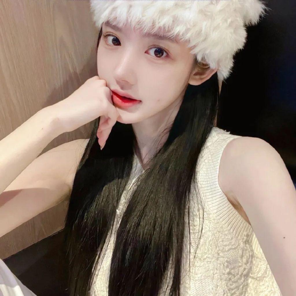 有没有很酷很拽的头像呀?(很酷很拽的图片女生)