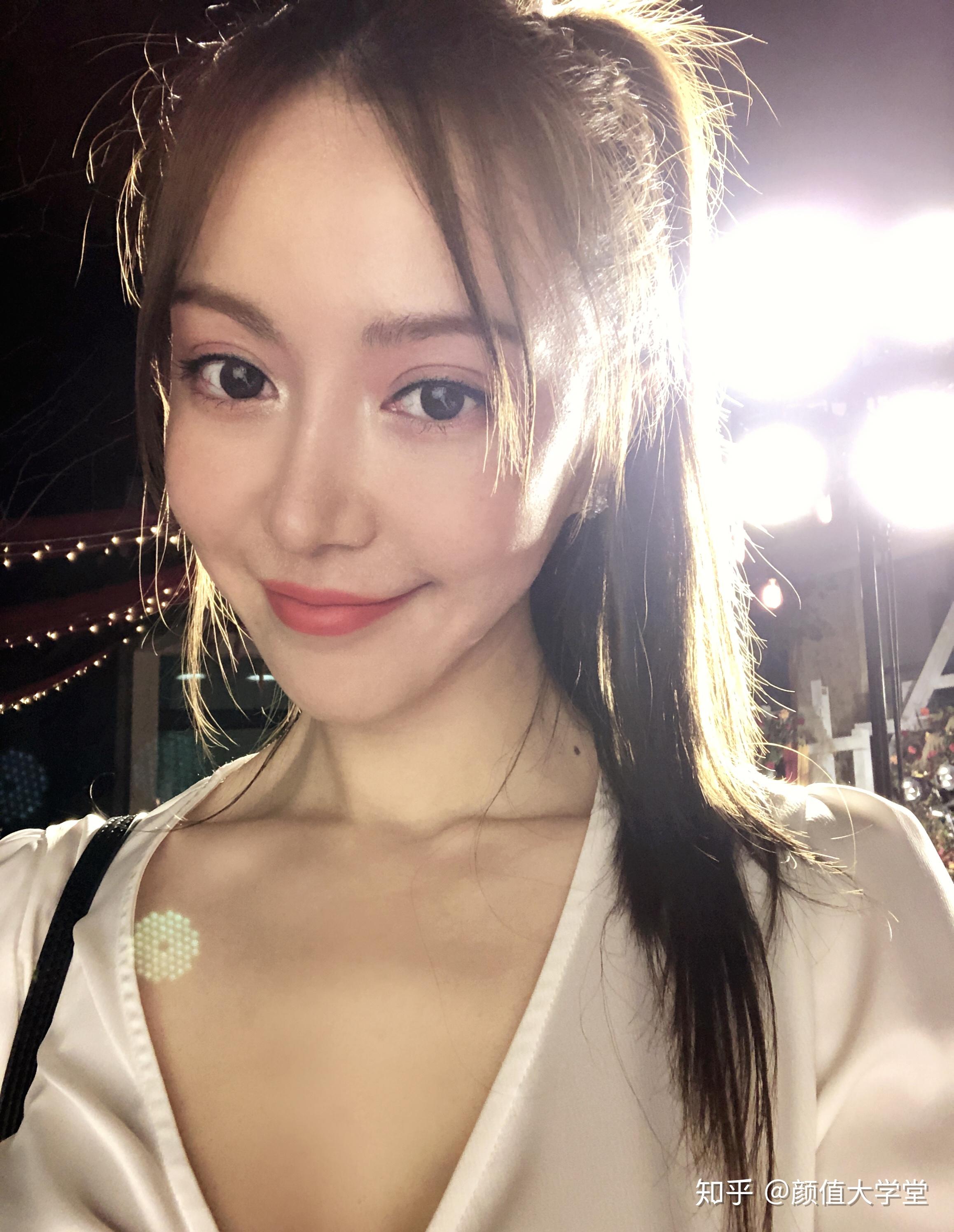 台湾歌手萧潇红了41岁还长这样成抗衰界楷模