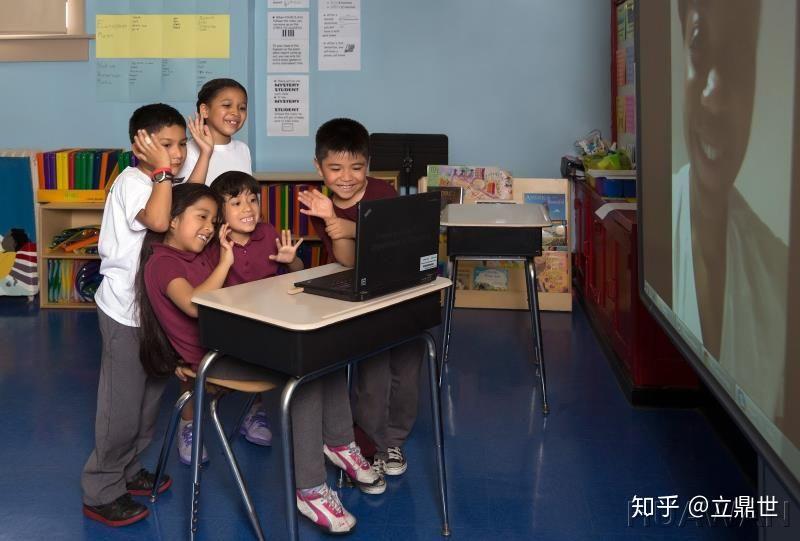 zoom使学生无需离开教室就能探索世界