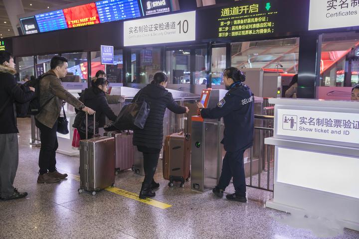 AB两道门闸机为何是无人值守门禁通道检验检疫和安检出入口控制的最佳选择 - 知乎