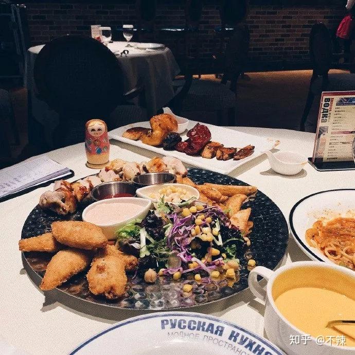 吃蜗牛的餐厅 v2-06467343f012e155dd7b4d4db228dc00_r.jpg