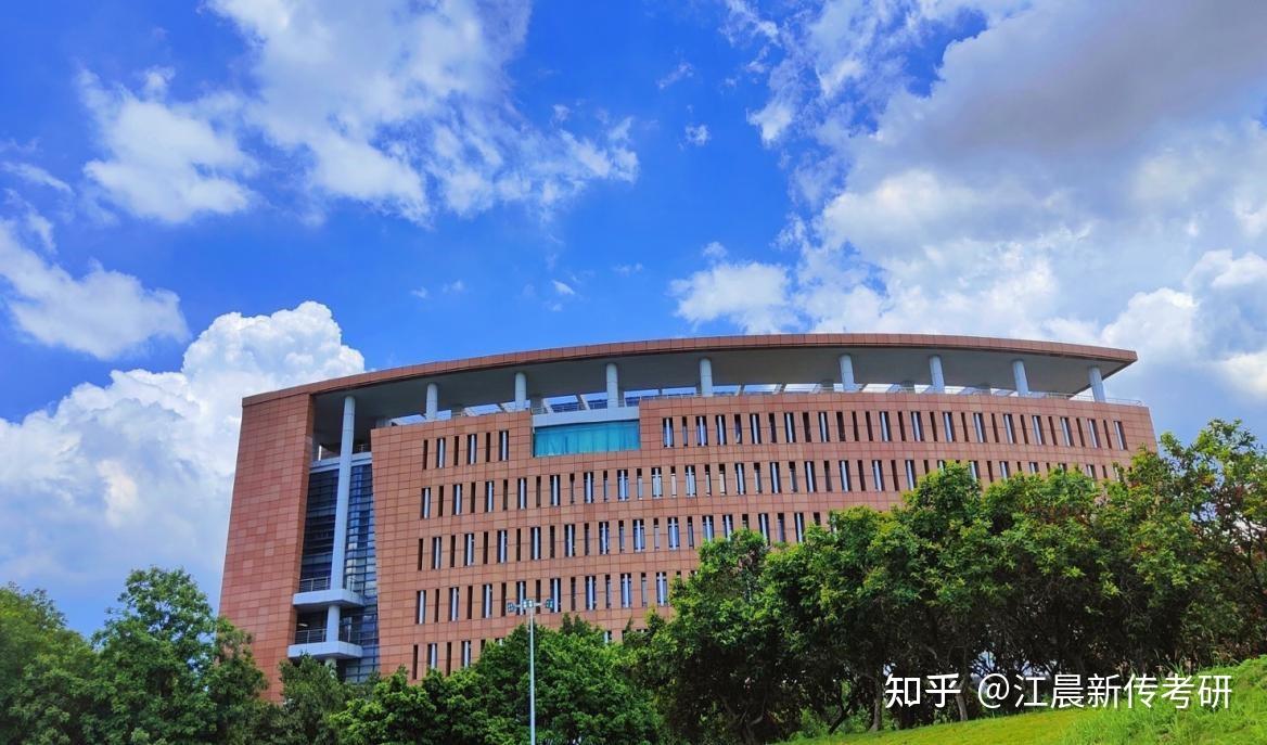 华南理工大学是教育部直属的全国重点大学,国家国防科技工业局与教育