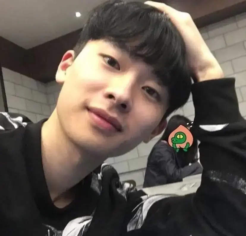 有哪些适合青年男生的头像呢