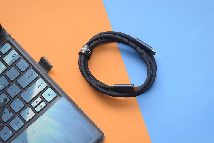 一根线解决全设备连接!倍思闪速USB4全功能数据快充线体验 - 知乎