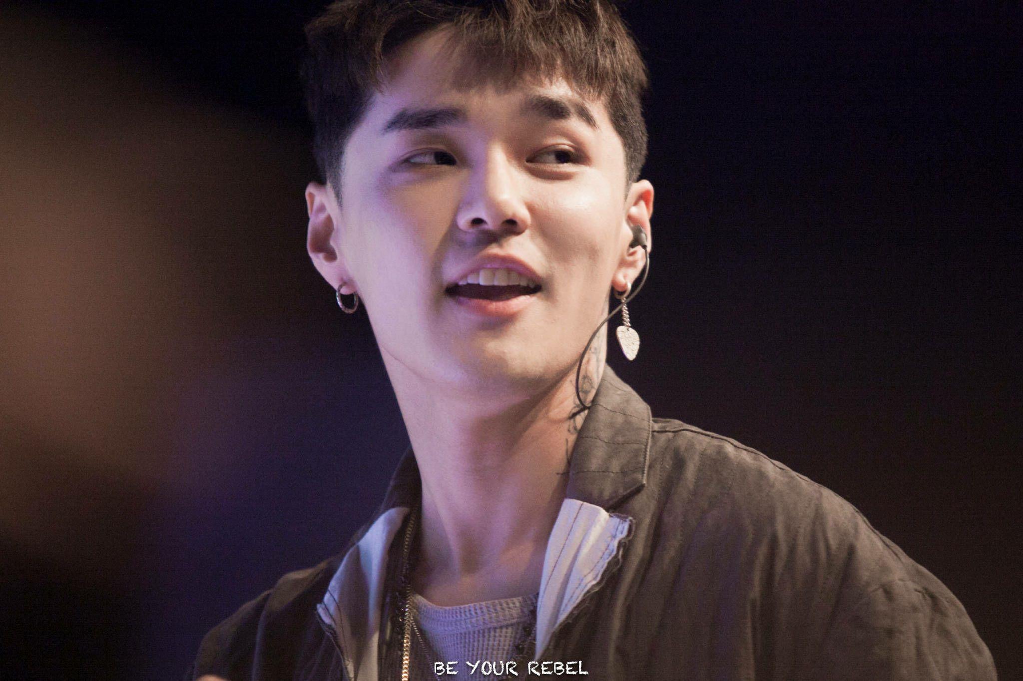 怎样评价韩国rb歌手dean权革