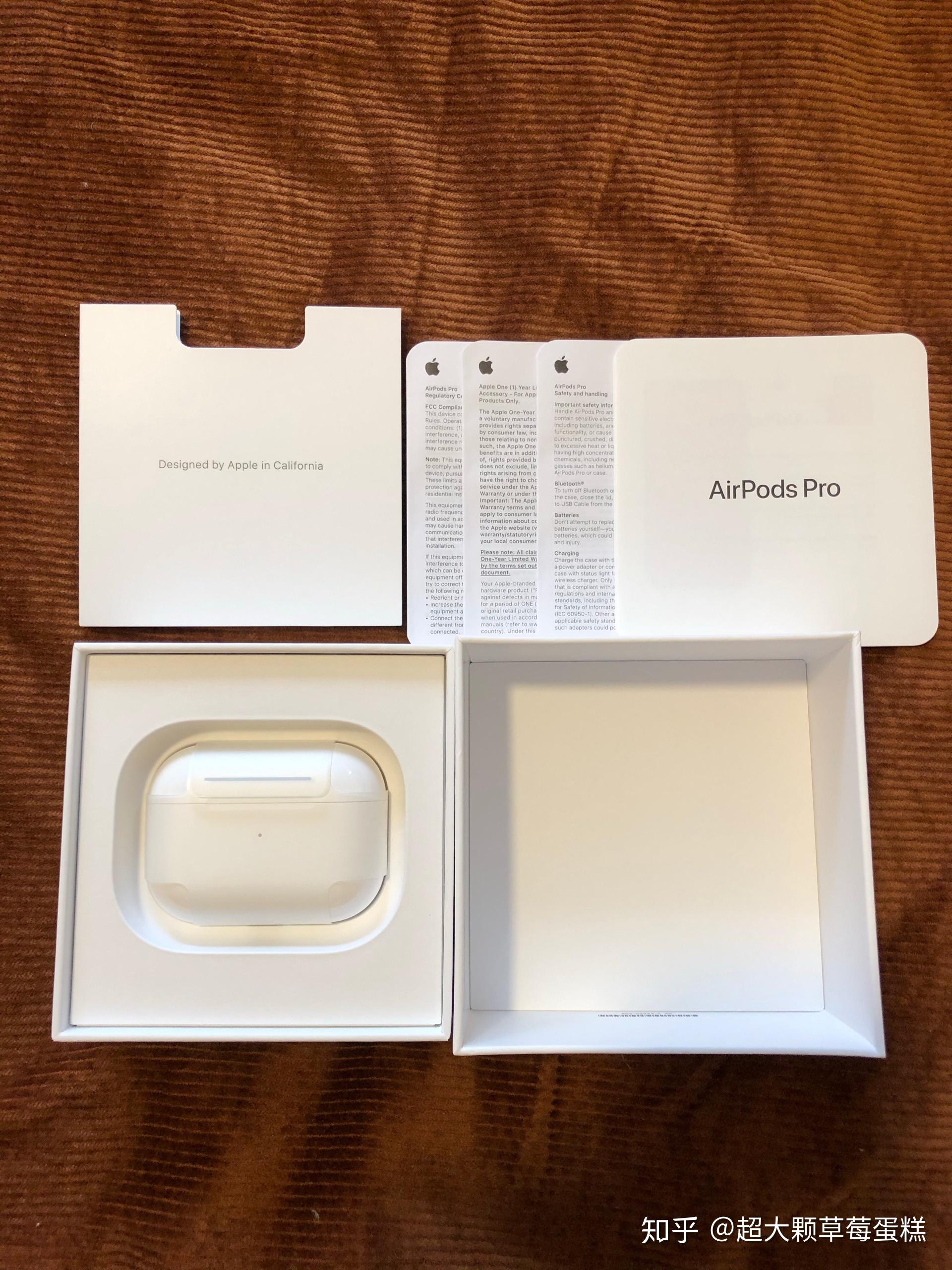 我认为也是最最最最最重要的!看耳机的指示灯!