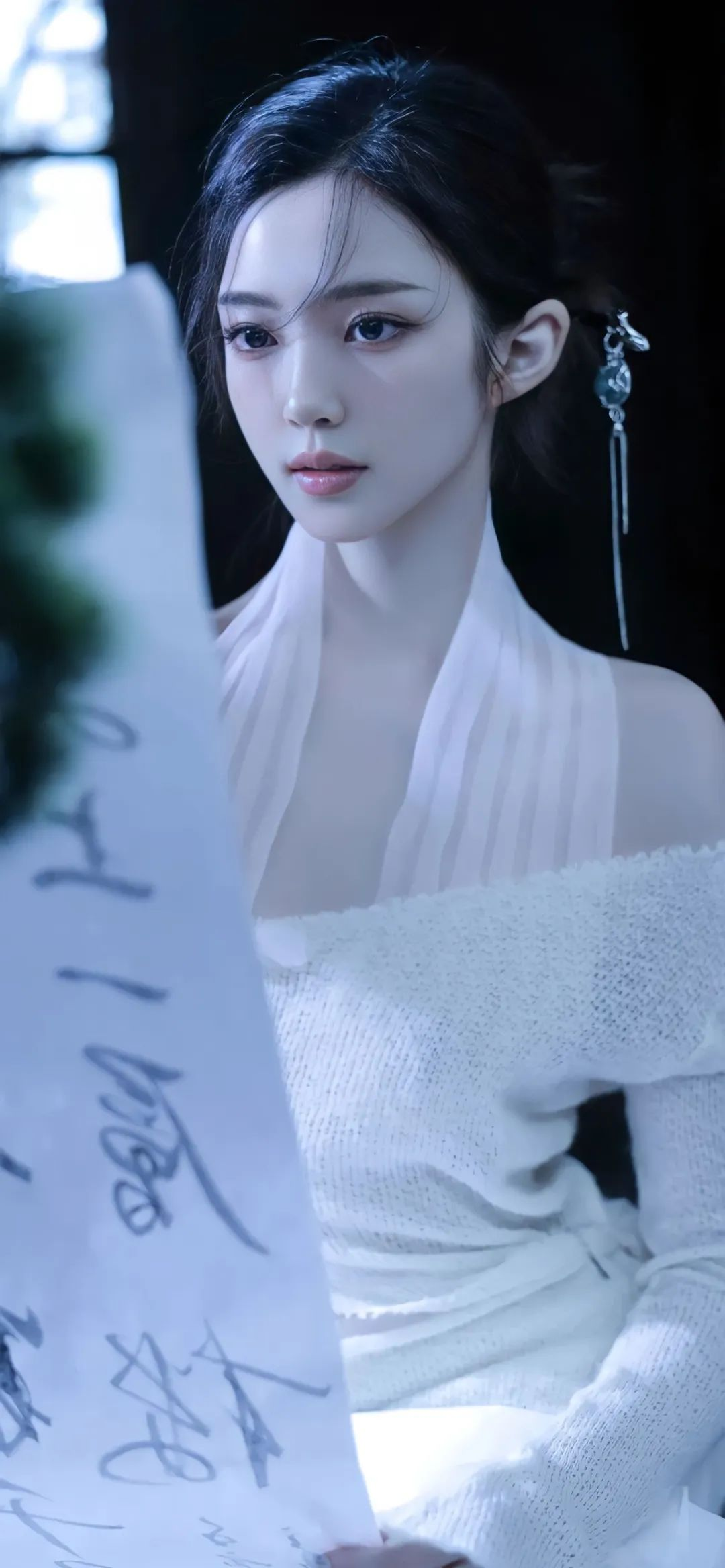 有什么百看不厌的全面屏美女壁纸? - 知乎