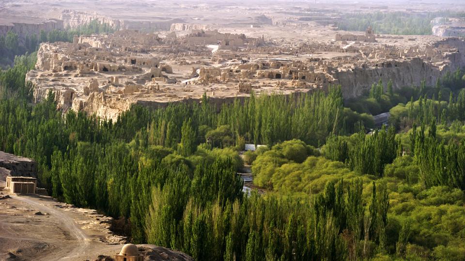 新疆高铁时代来临乌市出发25小时直达吐哈盆地小众东疆