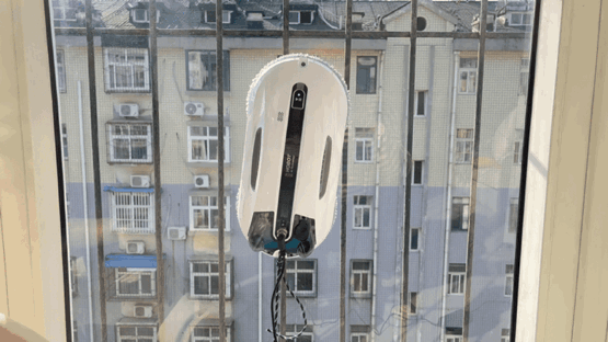 家里窗户整面玻璃没有开窗怎么擦 家里窗户整面玻璃没有开窗怎么擦